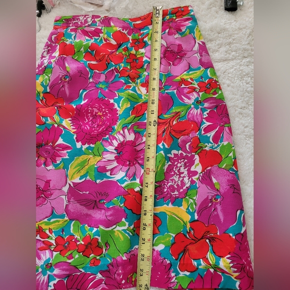 Vintage Short Floral Skirt - Picture 6 of 8